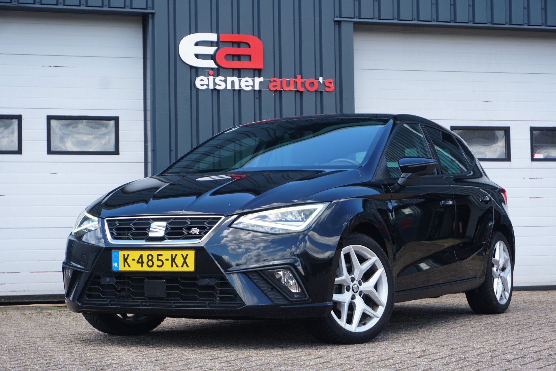 SEAT Ibiza 1.0 TSI FR 110 PK 6 BAK Intense Plus | FULL LED|, Met garantie (alle), Origineel Nederlands, Bedrijf, Handgeschakeld