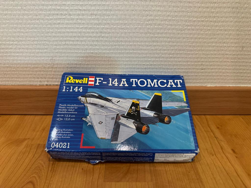 Revell F-14A Tomcat 1:144, 1:144 tot 1:200, Gebruikt, Revell, Ophalen of Verzenden
