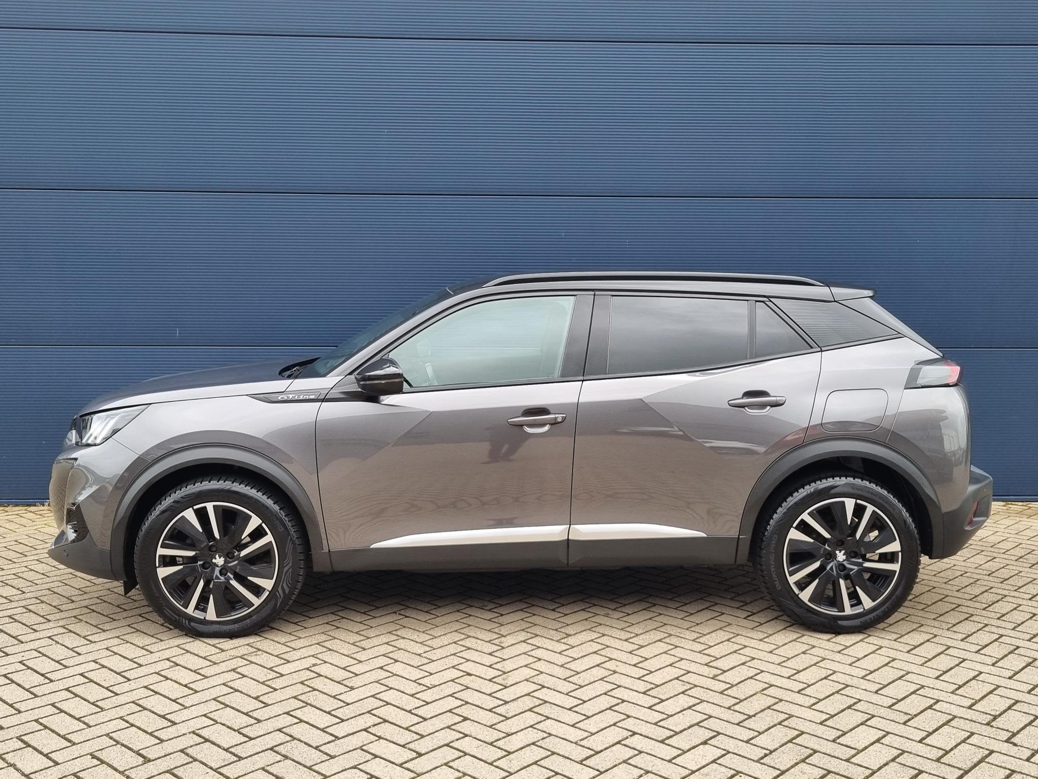 Peugeot 2008 1.2 PureTech GT-Line | Climate Control | Naviga, Voorwielaandrijving, Gebruikt, Euro 6, 1199 cc