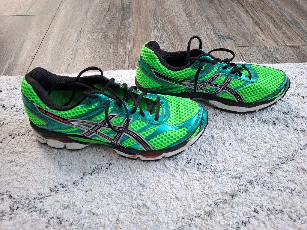 Mooi Asics hardloopschoenen, Hardloopschoenen, Ophalen of Verzenden, Zo goed als nieuw, Hardlopen