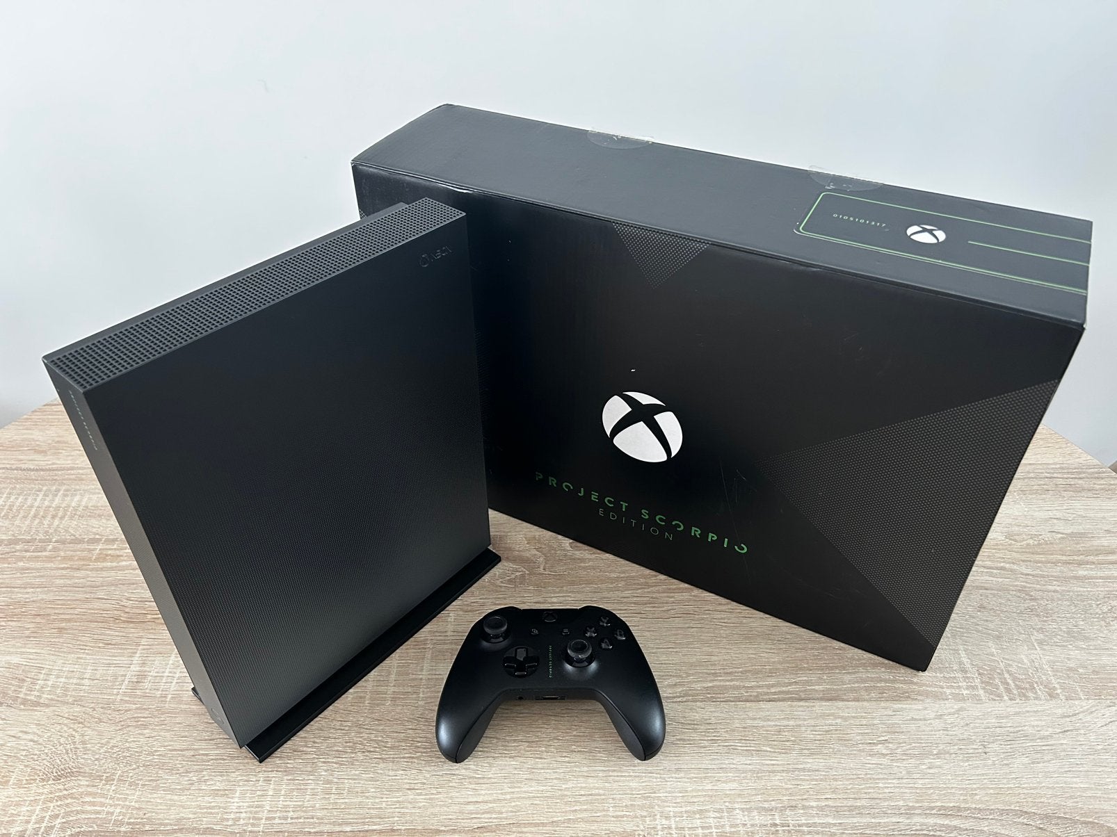 Xbox One X Scoprio Edition, Spelcomputers en Games, Spelcomputers | Xbox One, Zo goed als nieuw, Xbox One X, 1 TB, Met 1 controller