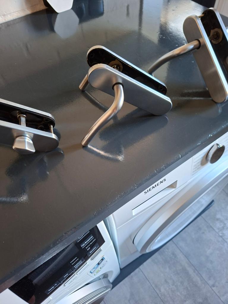 Set van 3 RVS deurklinken met rozet, Ophalen of Verzenden, Gebruikt, Rvs, Klink of Kruk