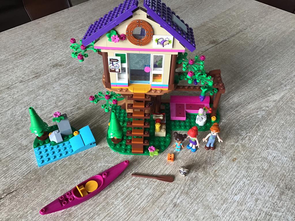 Lego friends Boshuis 41679, Ophalen of Verzenden, Zo goed als nieuw