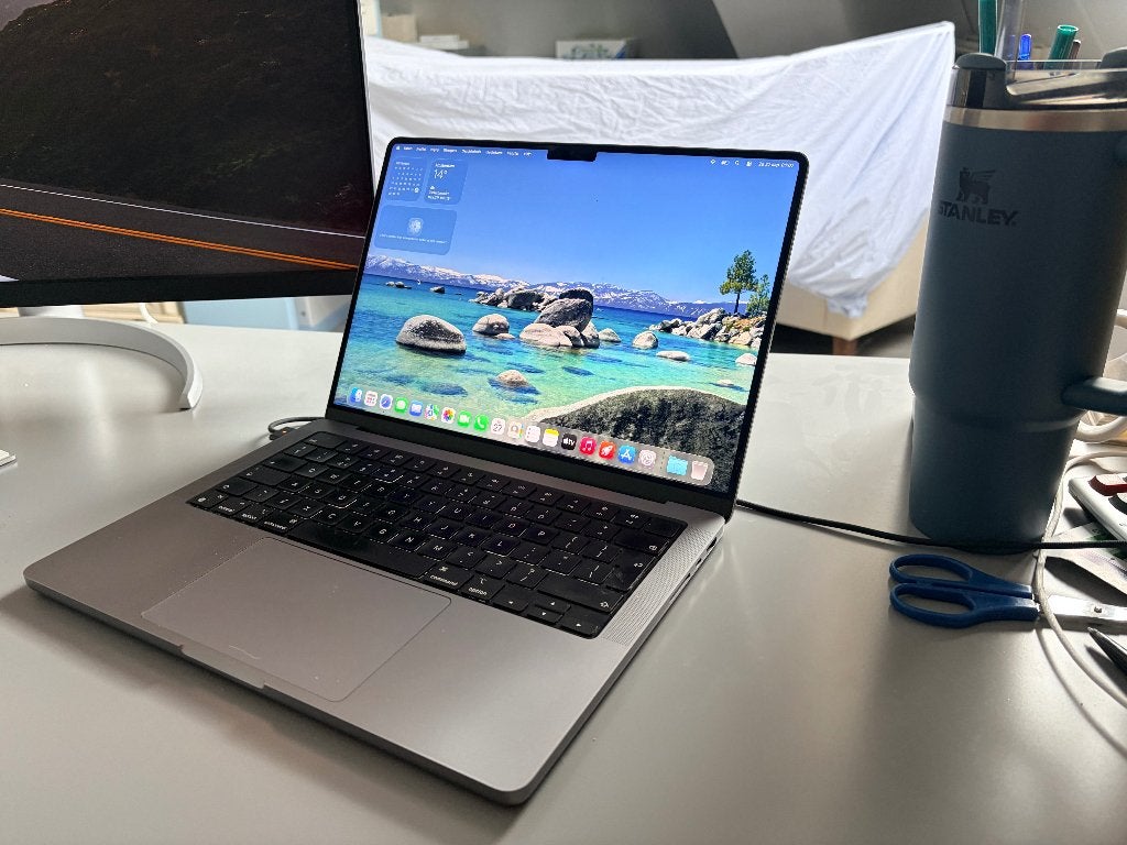 Foto 3 van MacBook Pro 14 inch M1 Pro 16GB RAM 512GB SSD