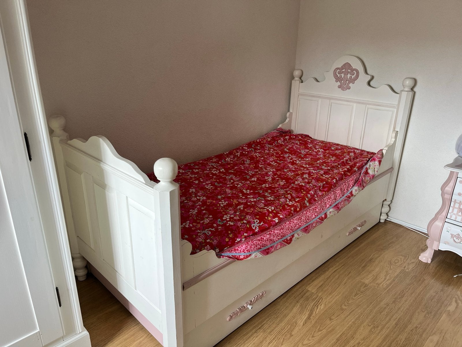 T.e.a.b. Opsetims Tim Medaillon prinsessenbed – White/Pink, Kinderen en Baby's, Ophalen, Gebruikt, 100 cm of meer, Lattenbodem