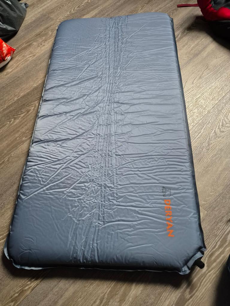 DERYAN Zelfopblaasbaar Campingbed Matras 120x60cm - Nieuw, Caravans en Kamperen, Ophalen of Verzenden, Nieuw
