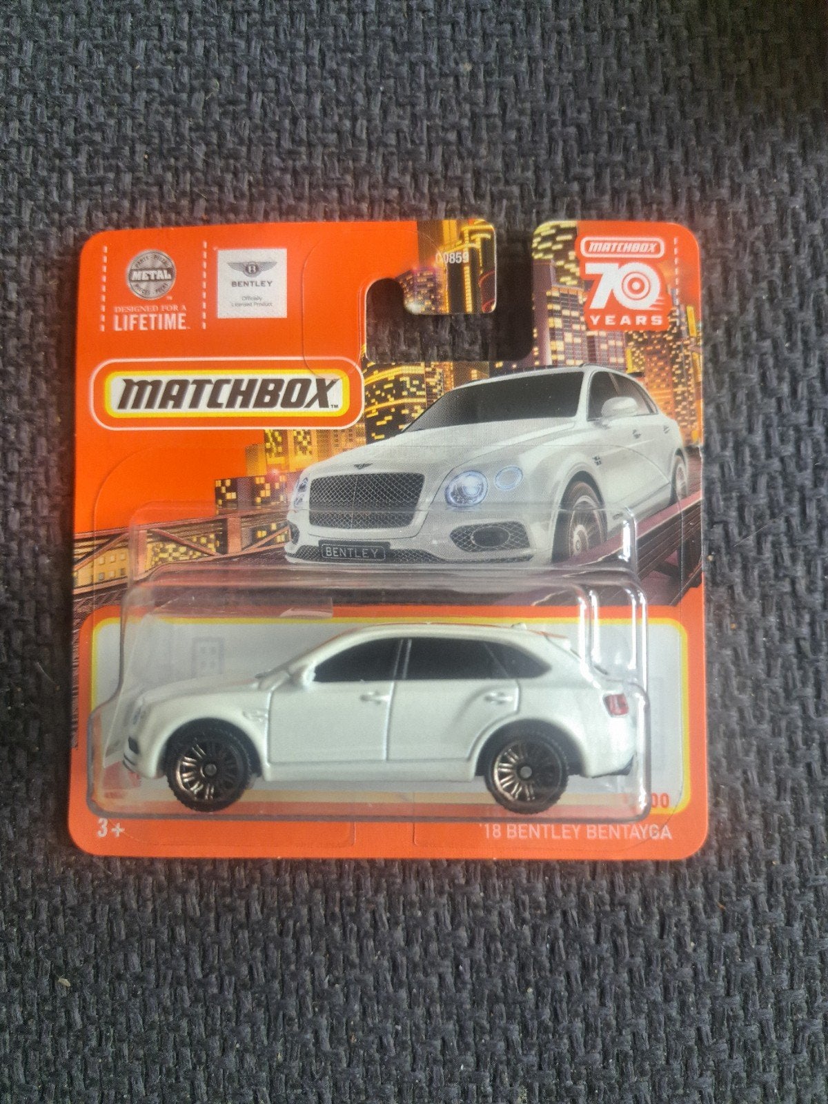 matchbox mattel model 18 bentley bentayga, Matchbox mattel, Auto, Thailand, Nieuw