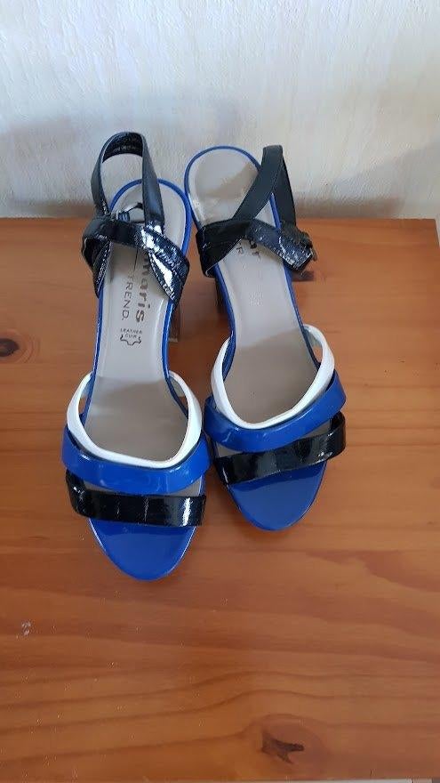 Tamaris plateau sandalen maat 39, Overige kleuren, Zo goed als nieuw, Sandalen of Muiltjes, Ophalen of Verzenden