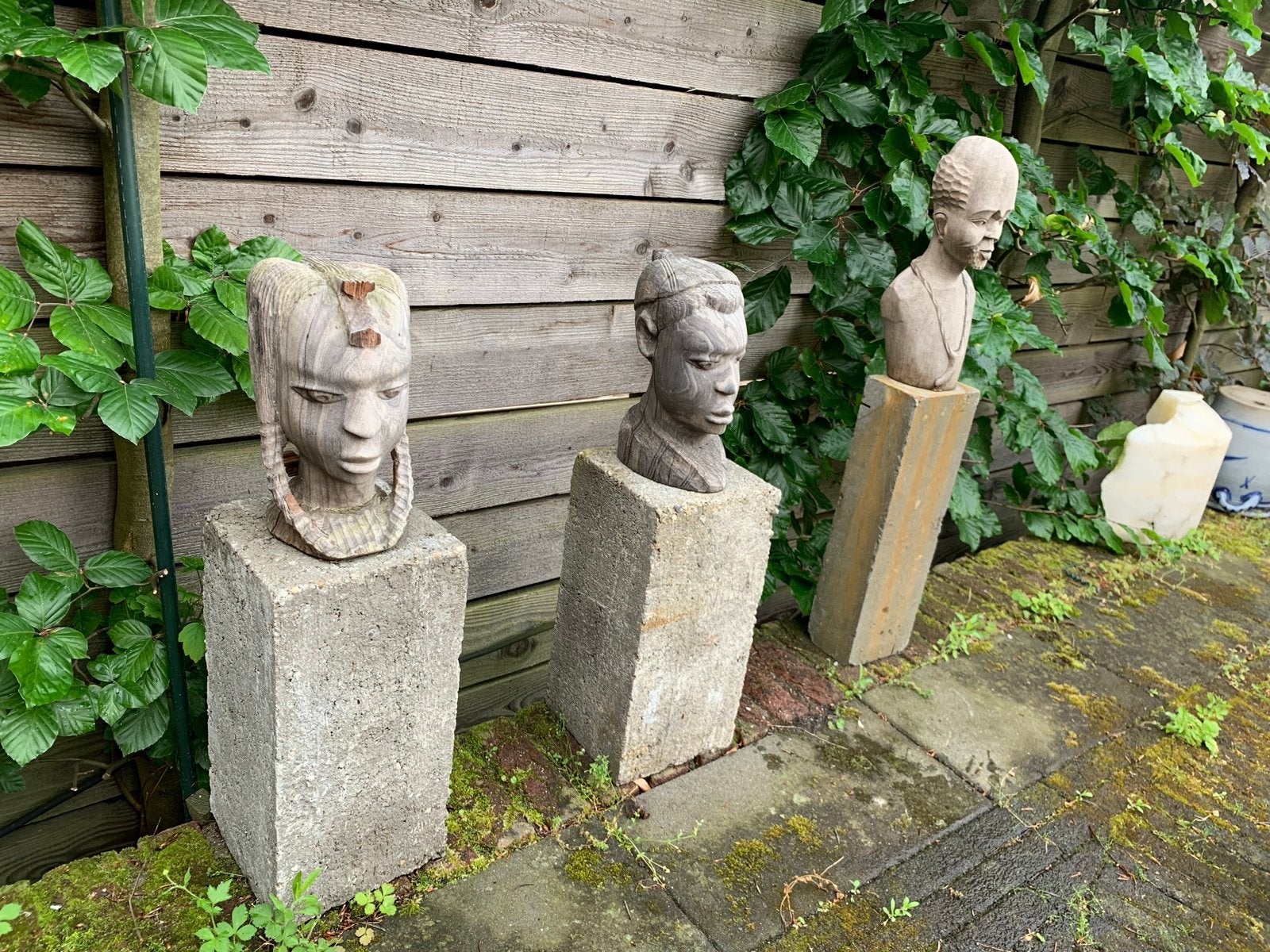 Drie Afrikaanse houten beelden - Buste, Groep mensen, Buste, Ophalen of Verzenden, Handgemaakt