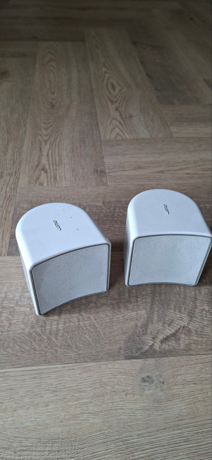 Jamo speakers - set van 2, Gebruikt, Ophalen of Verzenden, Minder dan 60 watt, Front, Rear of Stereo speakers