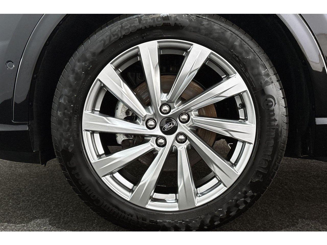 Foto 24 van Ford Kuga 2.5 PHEV Vignale Pano Leder Stuur-Stoelverwarming