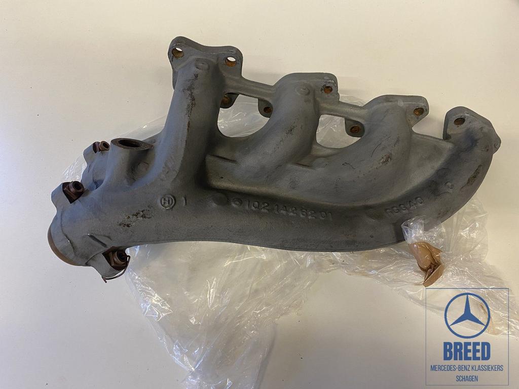 NOS uitlaatspruitstuk voor Mercedes-Benz M102 W201 190E, Auto-onderdelen, -, Nieuw, Ophalen of Verzenden, -