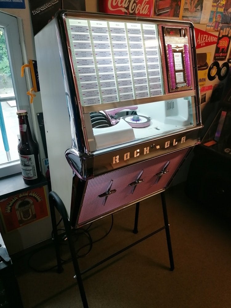 Super mooie volledig gerestaureerde Rock-ola 1494 wandjuke, Verzamelen, Automaten | Jukeboxen, 1950 tot 1960, Rock Ola, Zo goed als nieuw