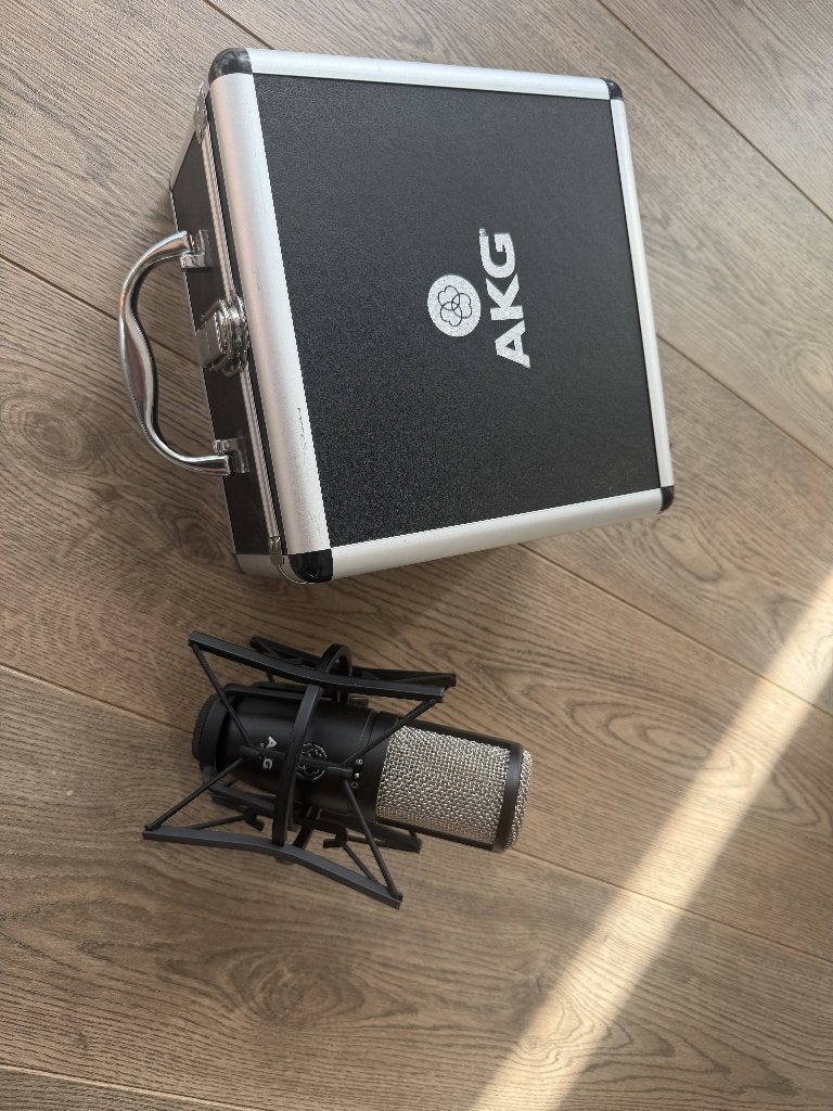 Microphone AKG p420, Ophalen of Verzenden, Zo goed als nieuw, Studiomicrofoon