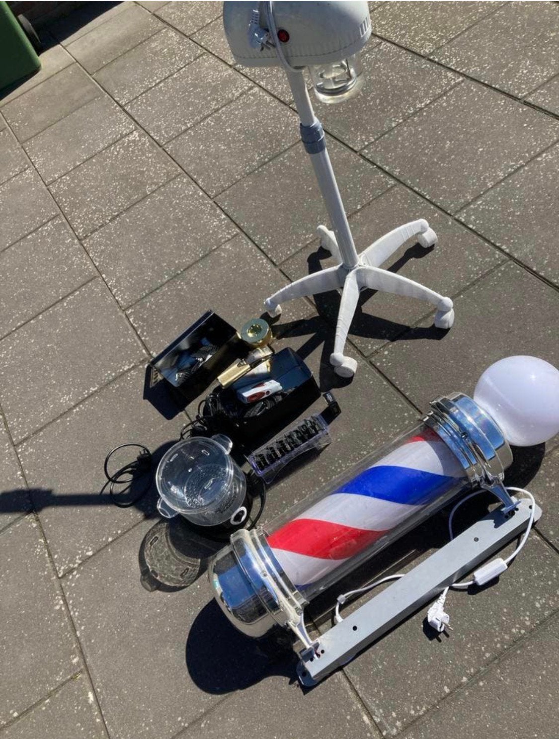 Complete kappersset: tondeuses, lamp, handdoekverwarmer, Ophalen, Gebruikt, Tondeuse