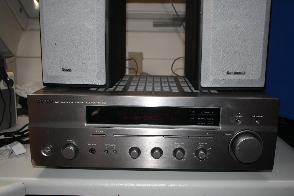 Yamaha RX 397 receiver/versterker, Gebruikt, Yamaha, Ophalen of Verzenden, Minder dan 60 watt