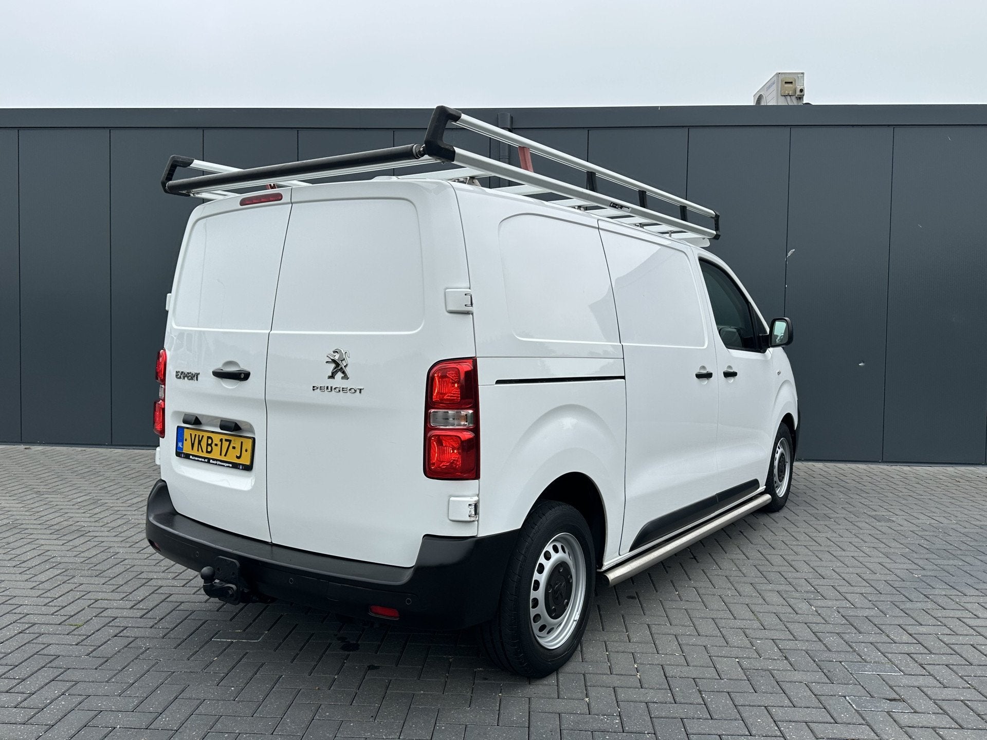 Peugeot Expert 2.0 BlueHDI 123 PK / L2H1 / 1e EIG / IMPERIAA, Voorwielaandrijving, Parkeersensor, Gebruikt, Euro 6