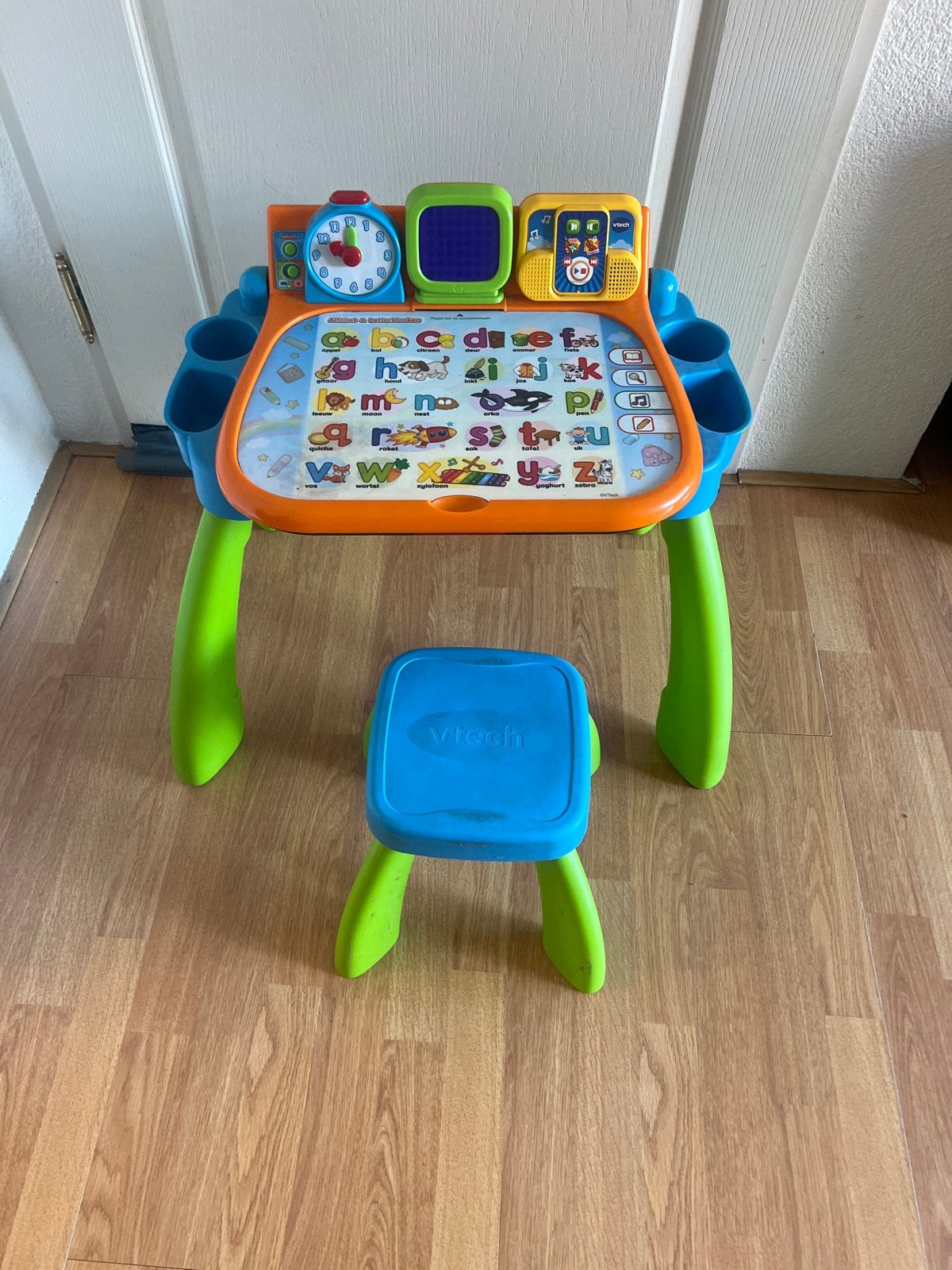 VTech Mijn Magisch Bureau 3-in-1 met krukje en extra kaarten, Ophalen of Verzenden, Gebruikt, Taal en Lezen, Met licht