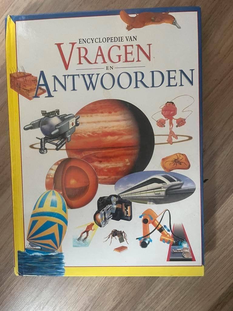 De encyclopedie van vragen en antwoorden boek 13 jaar, Boeken, Verzenden, Gelezen