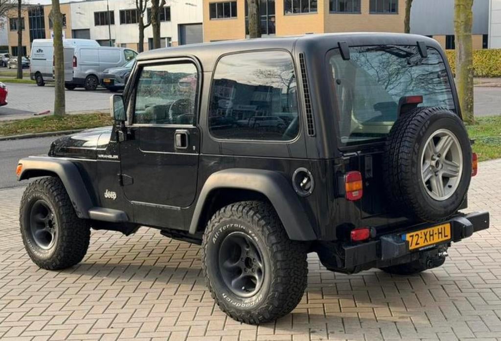 ‼️JEEP WRANGLER TJ CABRIO 4WD‼️ ZWART HARD/SOFTTOP BJ1997‼️, Auto's, Jeep, 2500 cc, 1800 kg, 4 cilinders, Zwart