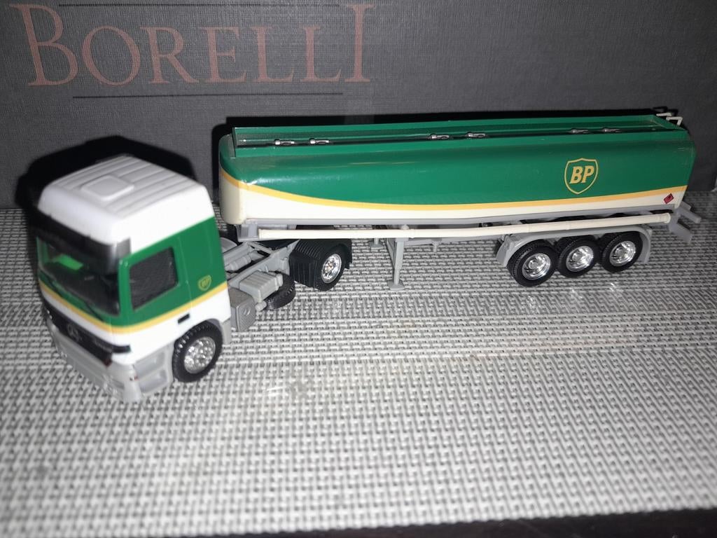 Bp, Ophalen of Verzenden, Zo goed als nieuw, Bus of Vrachtwagen, Herpa