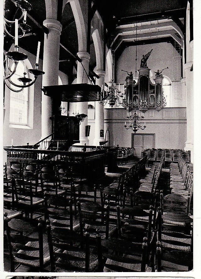 Nieuwpoort (ZH>) Ned. Herv. Kerk Interieur 1983. voor € 1,00, Ophalen, 1960 tot 1980, Ongelopen, Zuid-Holland