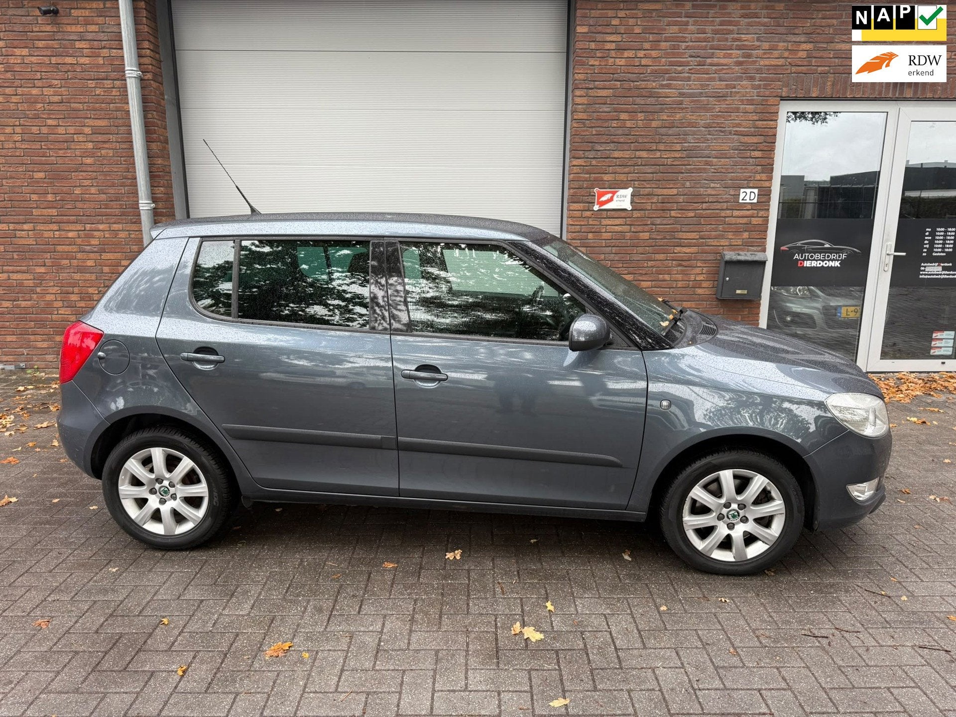 Skoda Fabia 1.2 TSI Elegance|AUTOMAAT|AIRCO|NIEUWE APK, Euro 5, Stof, Gebruikt, Zwart