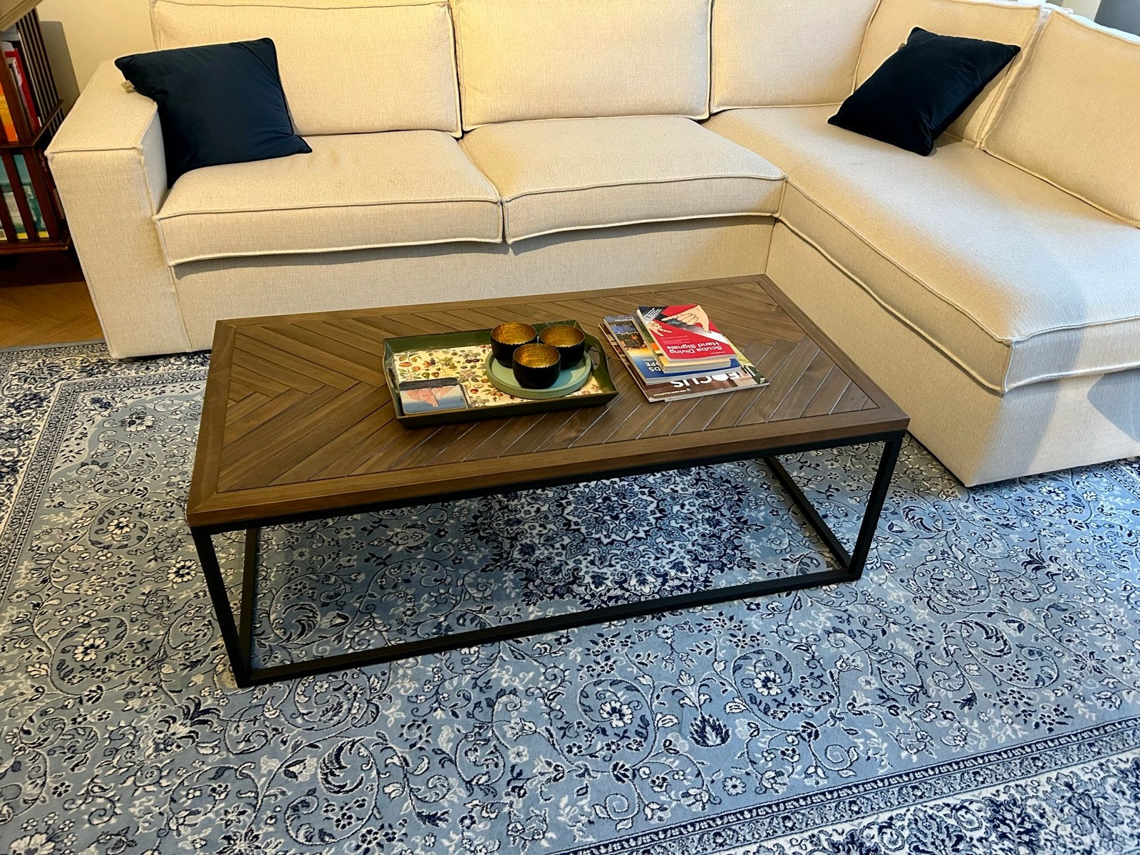 Salontafel massief visgraatpatroon nieuwstaat, Ophalen, 100 tot 150 cm, 50 tot 100 cm, Zo goed als nieuw