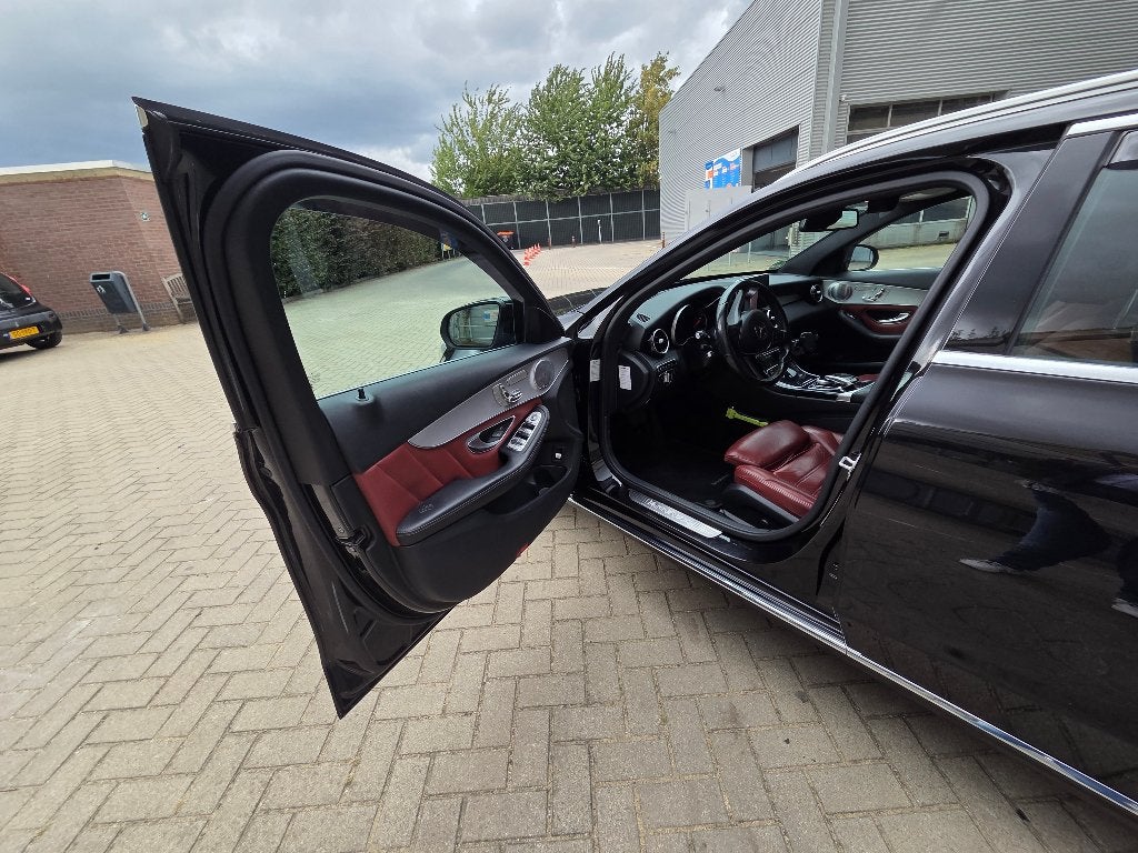 Mercedes-Benz C-Klasse C350 e Plug-in Hybrid 279pk 7G-TRONIC, Auto's, Automaat, Euro 5, Achterwielaandrijving, Zwart