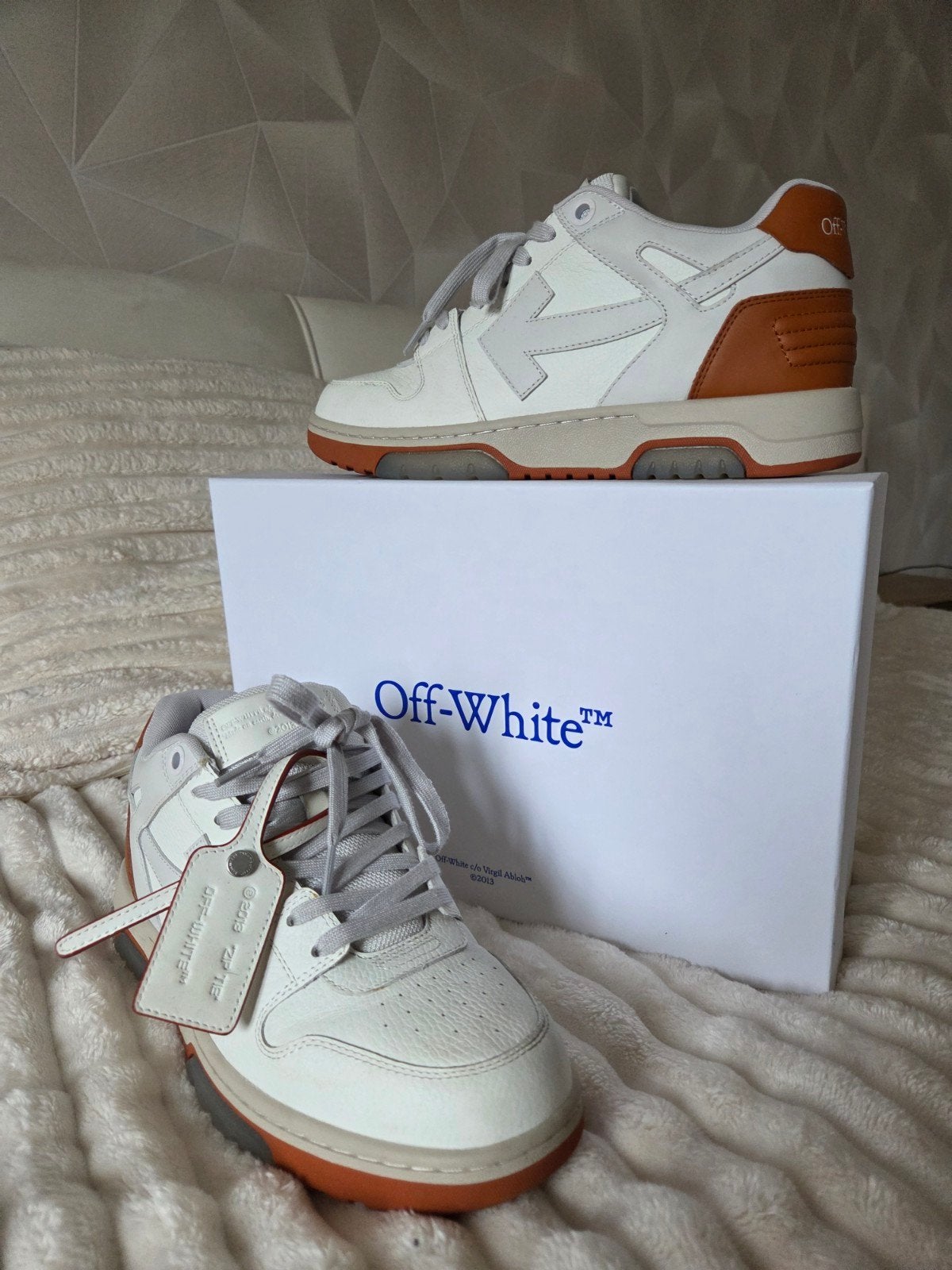 originele Offwhite sneakers maat 43, Kleding | Heren, Schoenen, Ophalen of Verzenden, Zo goed als nieuw, Wit