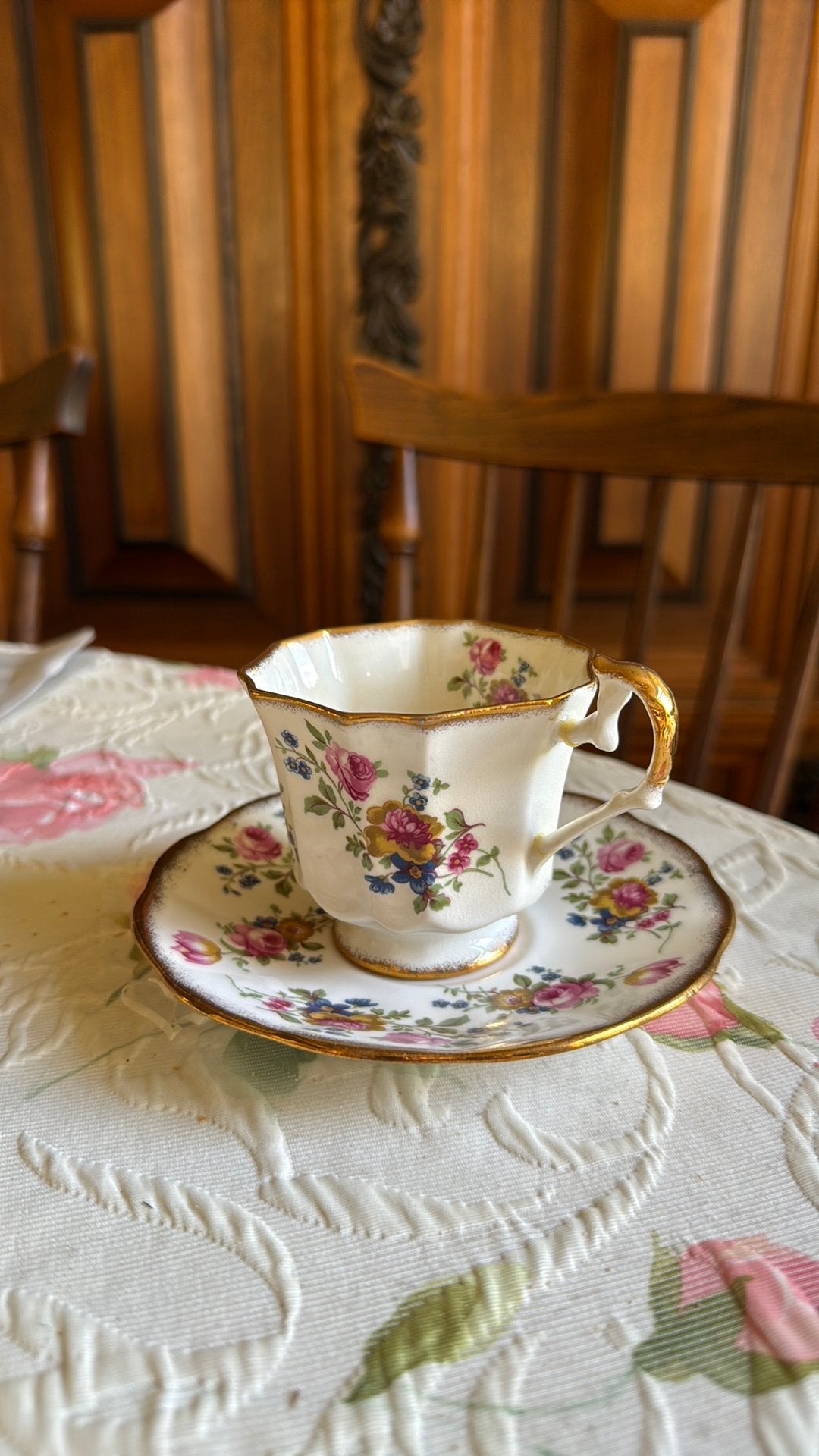 Vintage Elizabethan Taylor & Kent Bone China Kop & Schotel, Antiek en Kunst, Antiek | Servies los, Ophalen of Verzenden