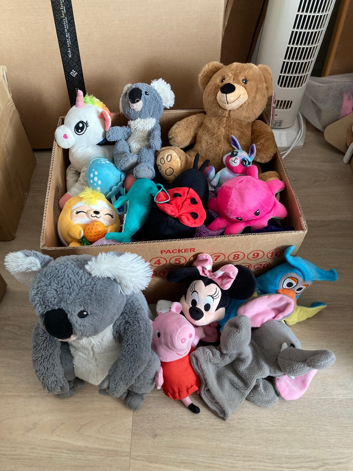 Bananendoos knuffels koala disney eenhoorn, Ophalen of Verzenden, Zo goed als nieuw, Overige typen