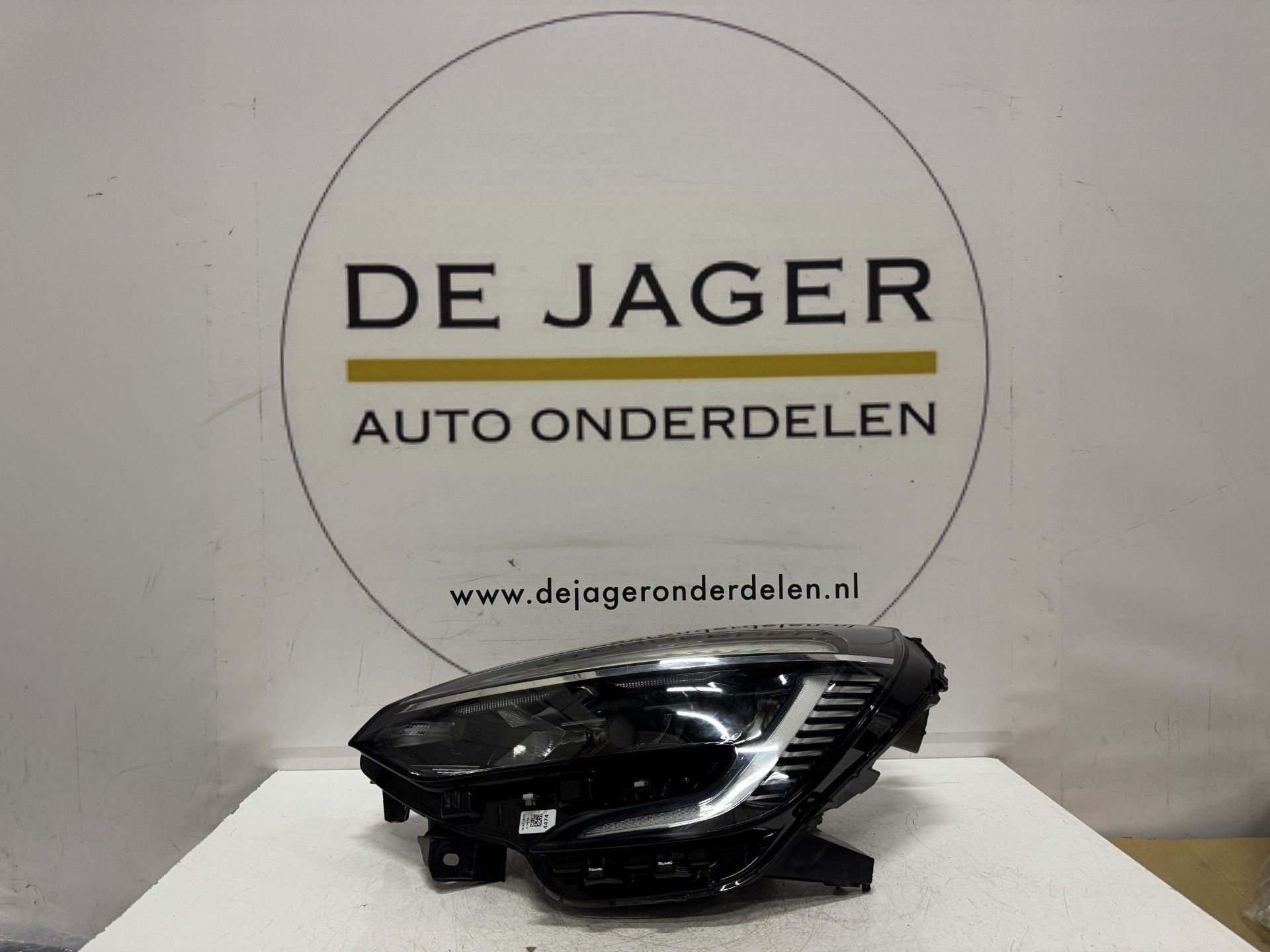 RENAULT CLIO V 5 KOPLAMP PURE LED VISION LINKS 260606305R, Auto-onderdelen, Renault Group, Gebruikt, Contact.group@renault.com