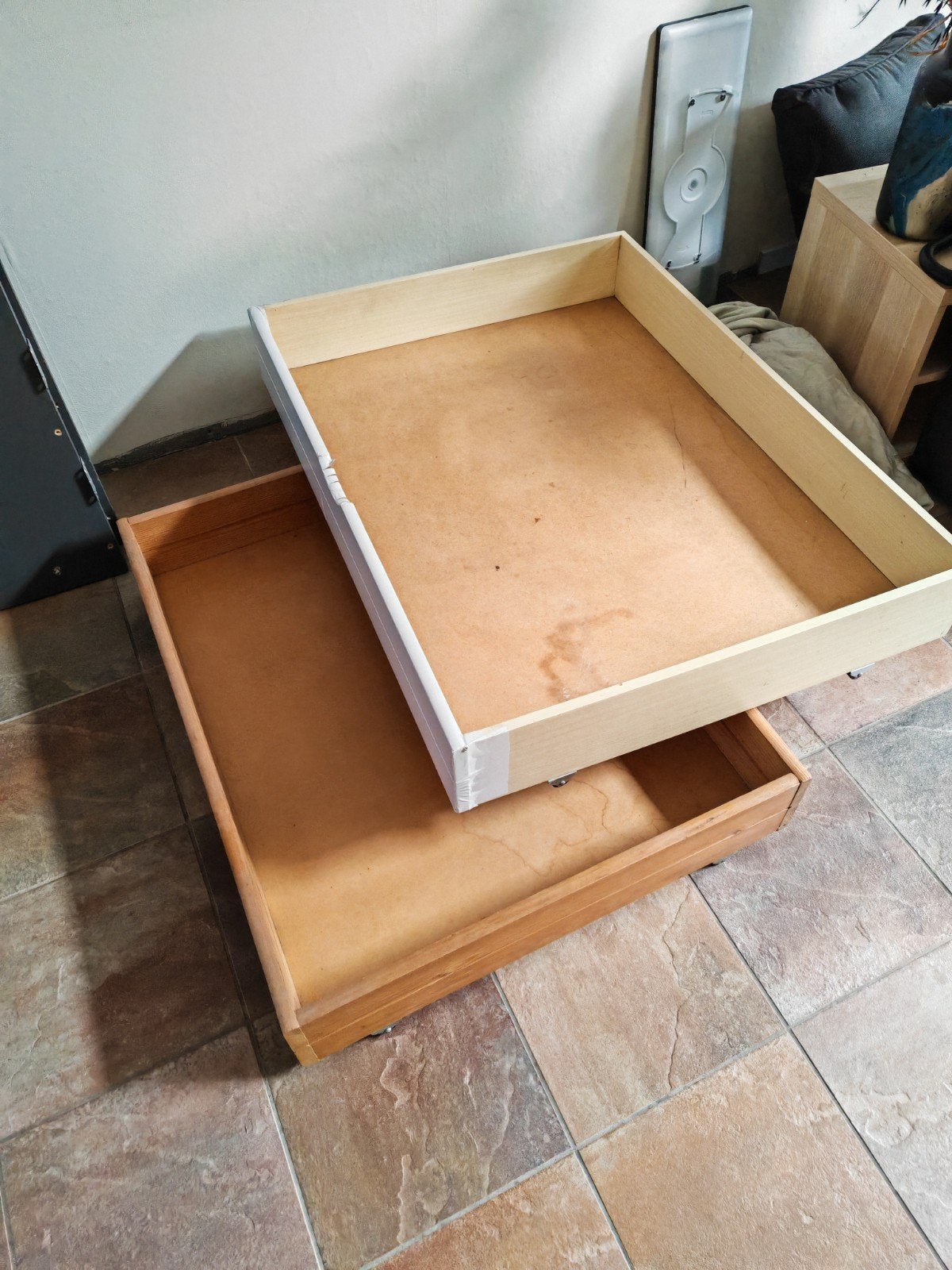 2 Oude bedlades, Ophalen, Gebruikt, Eenpersoons, Wit