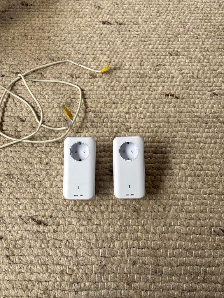 Devolo dLAN 1200+ Powerline Adapter Kit - Internet via Stopc, Ophalen, Zo goed als nieuw