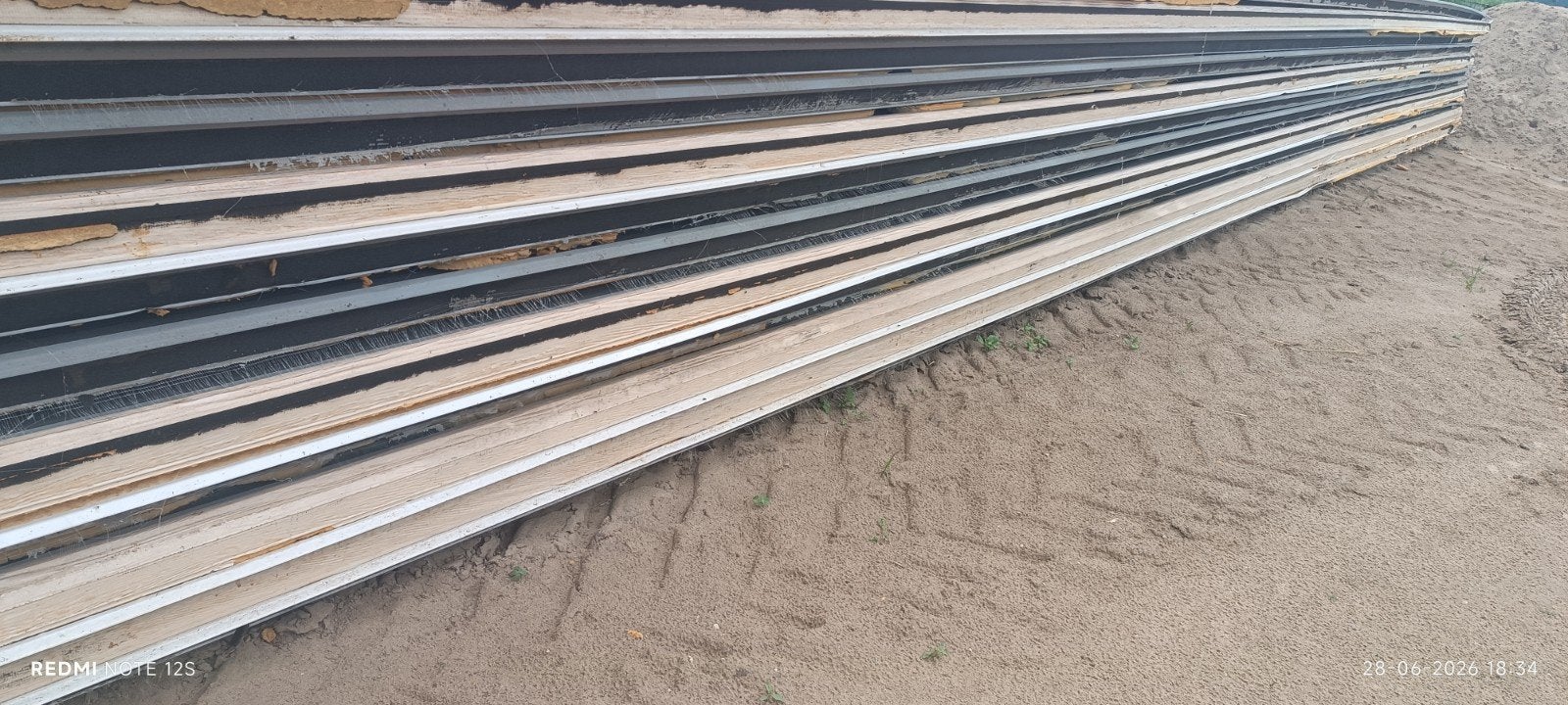 Sandwichpanelen, geïsoleerde dakplaten 13.50 meter lang, Ophalen, Gebruikt