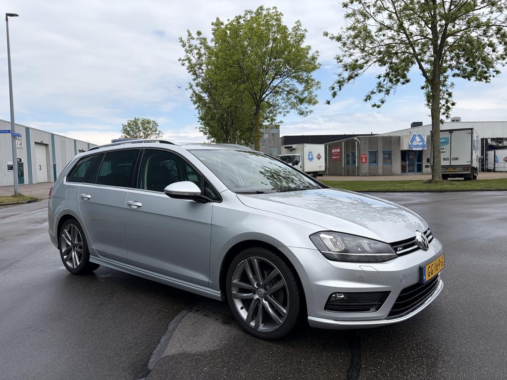 Volkswagen Golf Variant 1.2 TSI R-Line Blue-Motion 6-Bak 105, Auto's, Voorwielaandrijving, Euro 5, Gebruikt, 4 cilinders