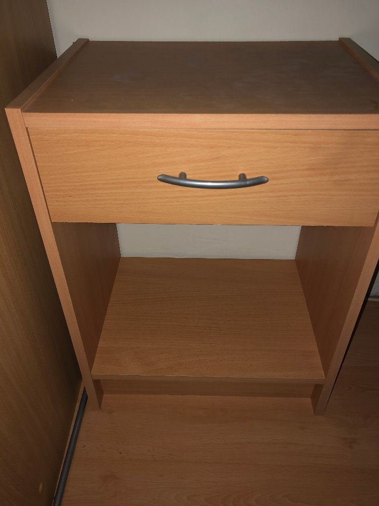 Nachtkastje beukenkleur, Ophalen, Overige materialen, Minder dan 45 cm, Zo goed als nieuw