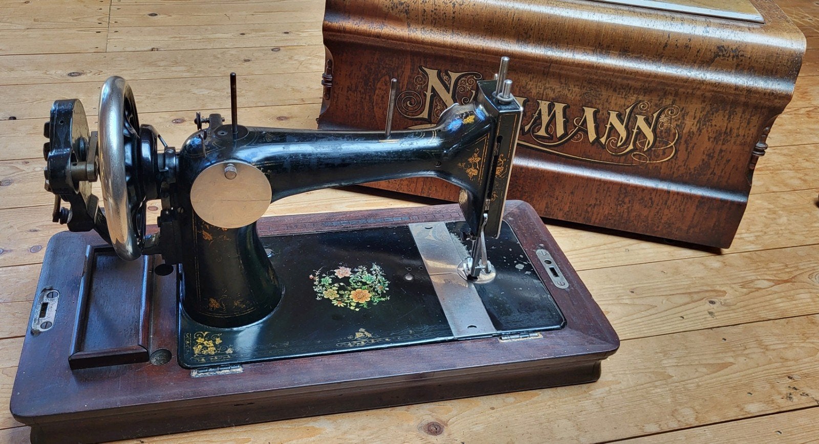 Antieke Naumann handnaaimachine met houten kap – vintage, Ophalen