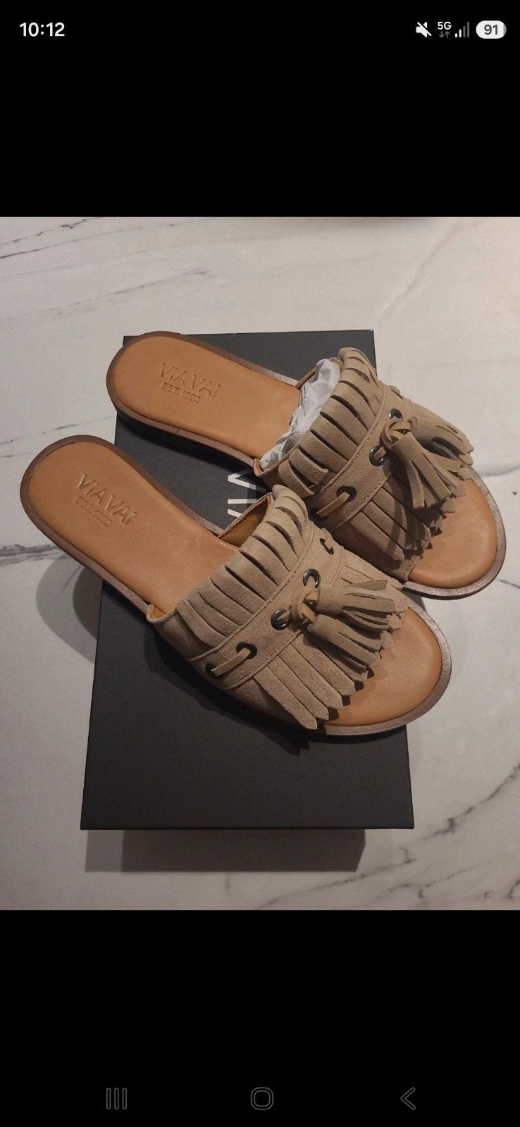 Via Vai slippertjes - Zo goed als nieuw, Kleding | Dames, Schoenen, Beige, Ophalen of Verzenden, Zo goed als nieuw, Via Vai