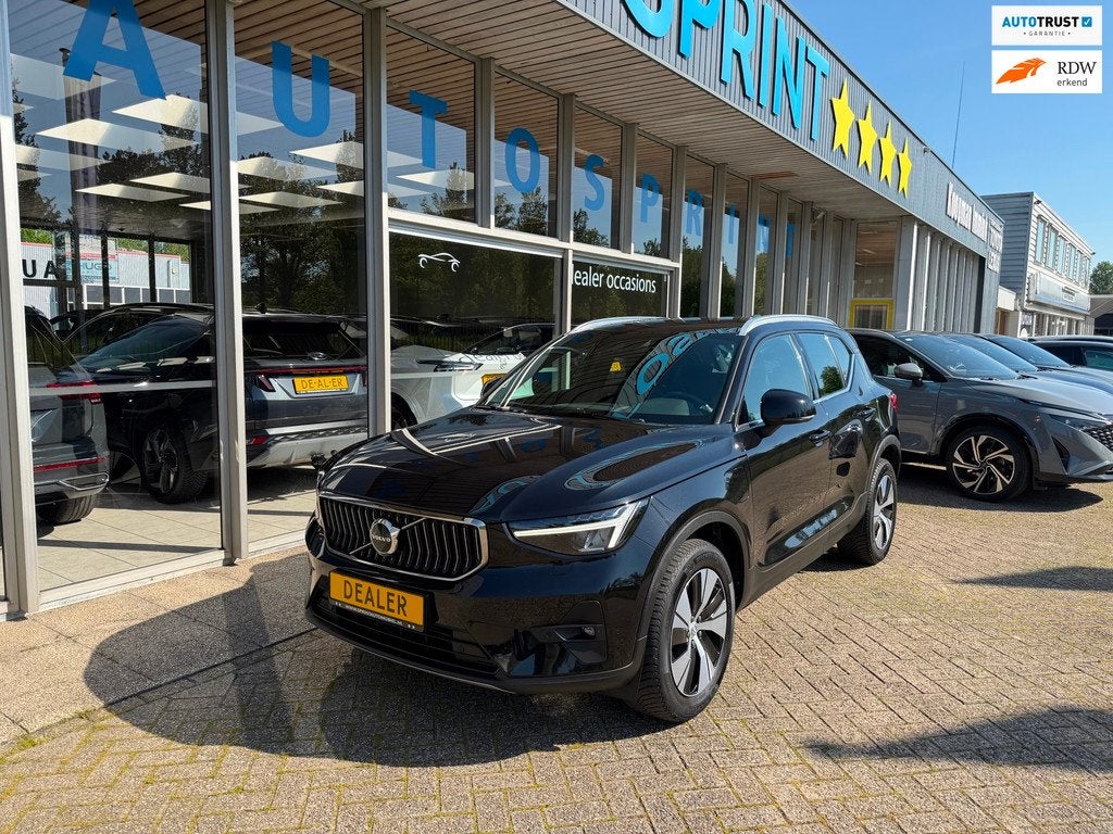 Volvo XC40 1.5 T5 Plug-in hybrid Plus Bright 262PK , ELEKTRI, Auto's, Volvo, Stof, Gebruikt, Zwart, Zwart