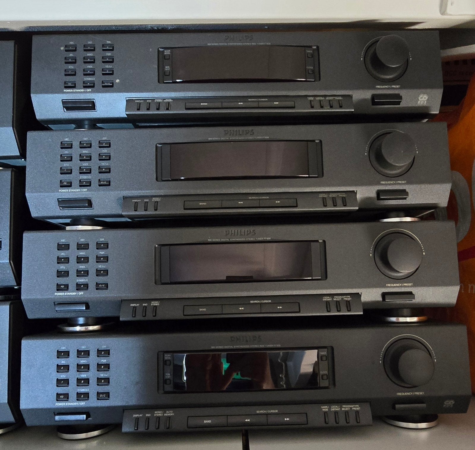 Philips 900 serie tuners: 2x FT920, 2x FT930 (nette staat), Ophalen, Gebruikt, Analoog