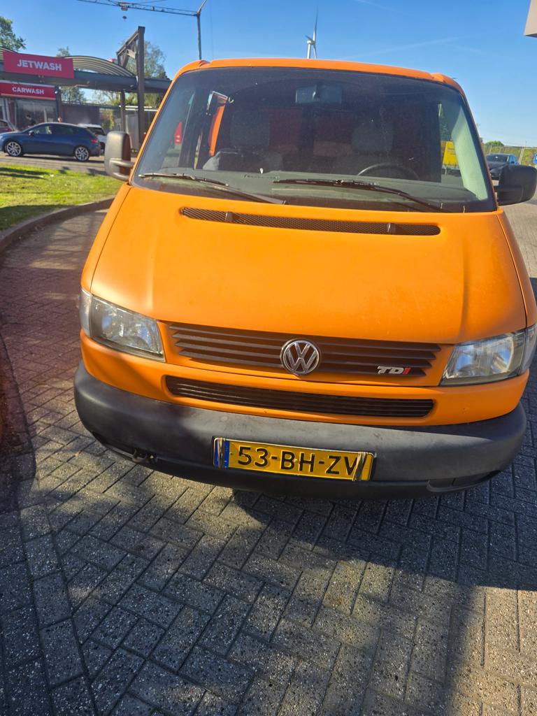 VW  Transporter Bestel 2.5 TDI 65KW 2003 Apk 19/10/2026, Voorwielaandrijving, 1670 kg, Volkswagen, Origineel Nederlands