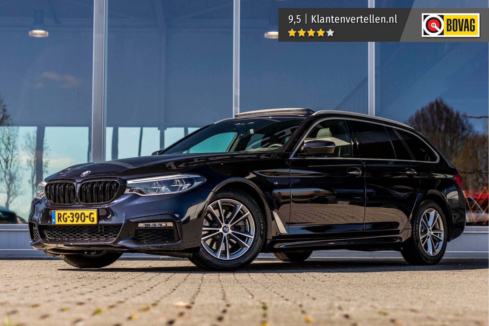 BMW 5 Serie Touring 520i High Executive M-Sport | Pano | Cam, Achterwielaandrijving, Gebruikt, 4 cilinders, Zwart