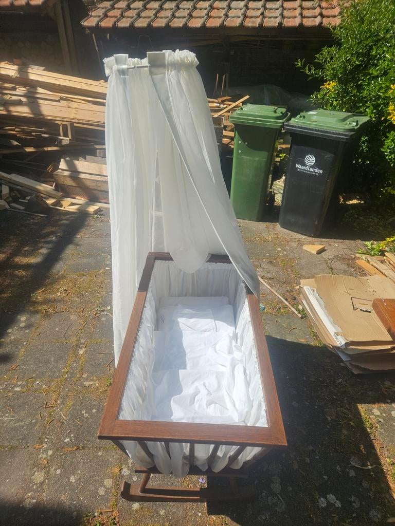 Ouderwets houten babywiegje, Kinderen en Baby's, Babywiegjes en Ledikanten, Ophalen, Gebruikt, Wieg