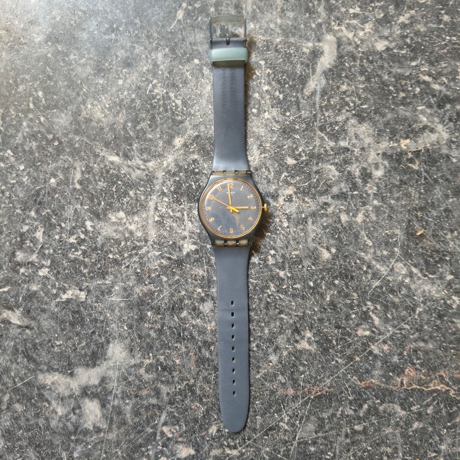 Vintage Swatch Polshorloge - Grijs met Oranje Details, Ophalen, Kunststof, Gebruikt, Polshorloge