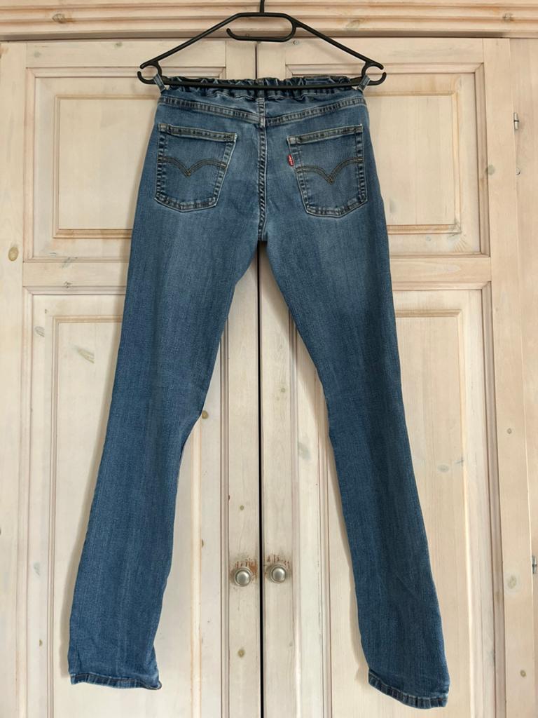 Levi’s 512 jeans maat XS, Ophalen of Verzenden, Zo goed als nieuw, Blauw, W27 (confectie 34) of kleiner