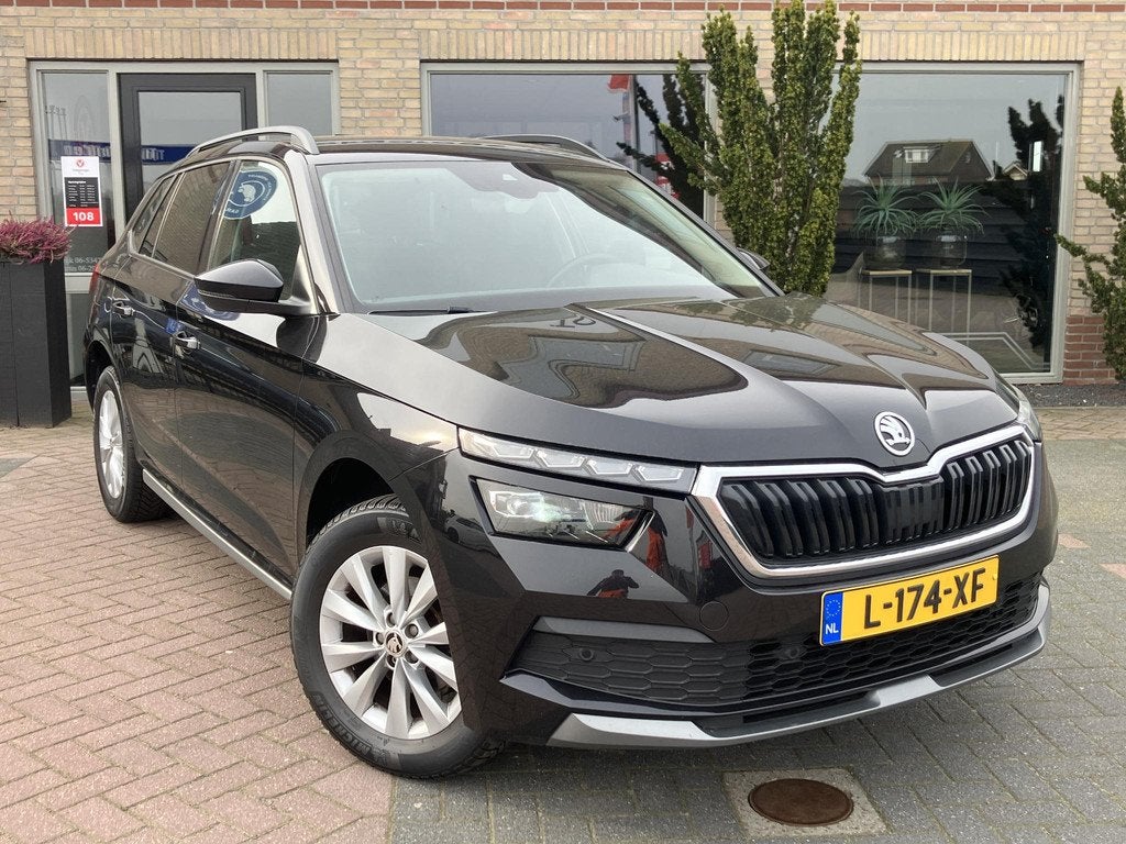 Skoda Kamiq 1.0 TSI Bus.Ed. | Digital cockpit | Camera | Nav, Gebruikt, Automatische klimaatregeling, Leder en Stof, Origineel Nederlands