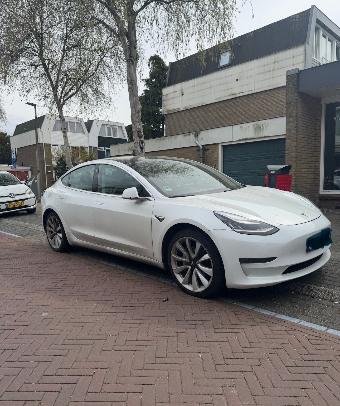 Tesla Model 3 2019 Wit (TAXI KLAAR), Auto's, Automaat, 1831 kg, Wit, Origineel Nederlands