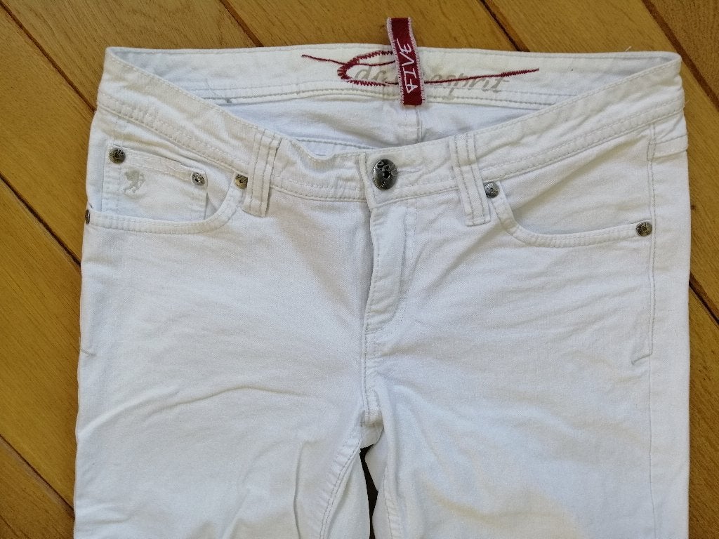 ESPRIT spijkerbroek FIVE wit maat 28 Long, Kleding | Dames, Wit, Ophalen of Verzenden, Zo goed als nieuw, W28 - W29 (confectie 36)